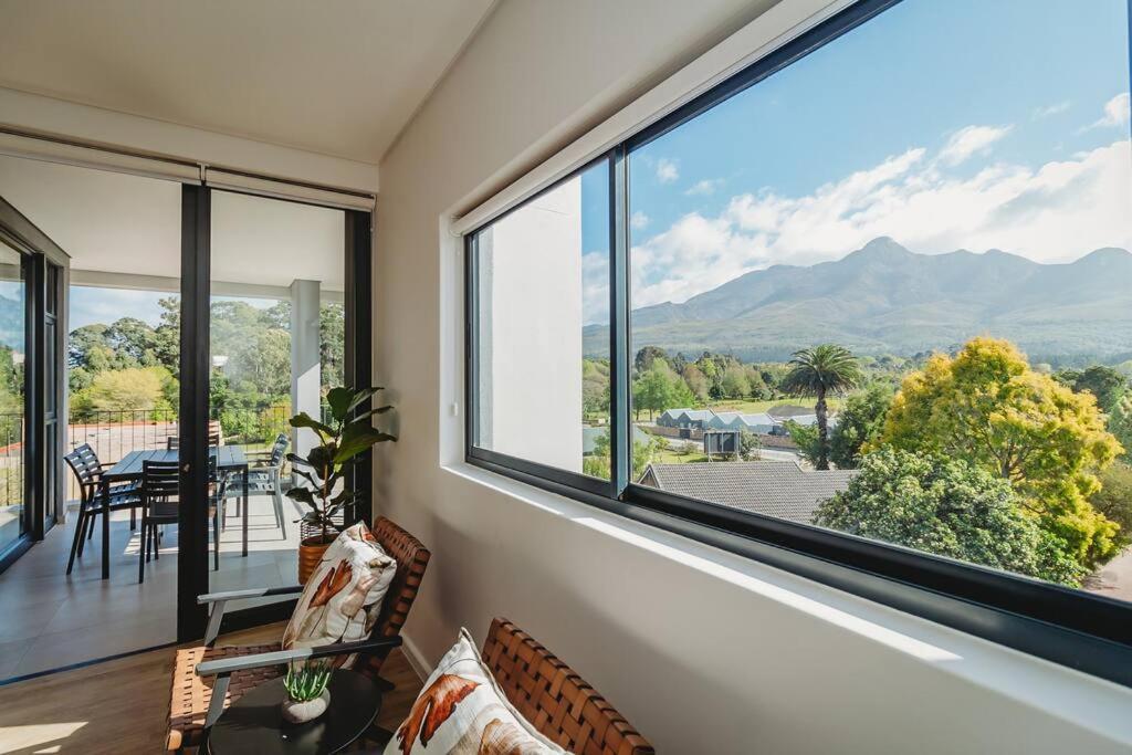 304 Le Jardin Apartment *