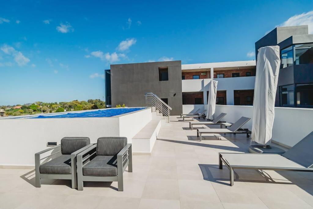 Apartment 304 Le Jardin *